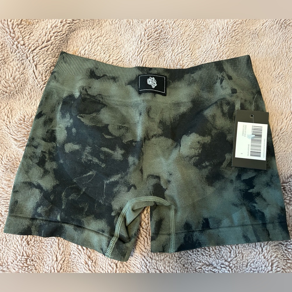 DARC SPORT KATYA SHORTS